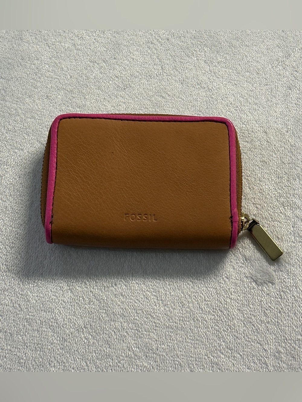 FOSSIL tan brown cow hide mini pink trim full zip wallet
